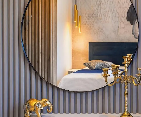 Lägenhet Capitis In The Center- Exclusive Apartment-stunning Fortress View *