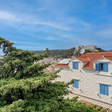 Capitis In The Center- Exclusive Apartment-stunning Fortress View 公寓 赫瓦尔