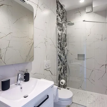Capitis In The Center Apartment Hvar Town