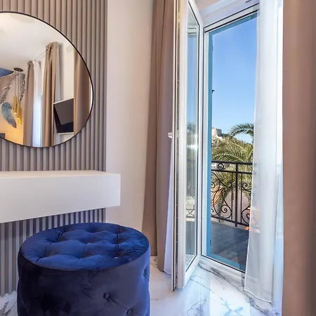 Lägenhet Capitis In The Center- Exclusive Apartment-stunning Fortress View Hvar Town